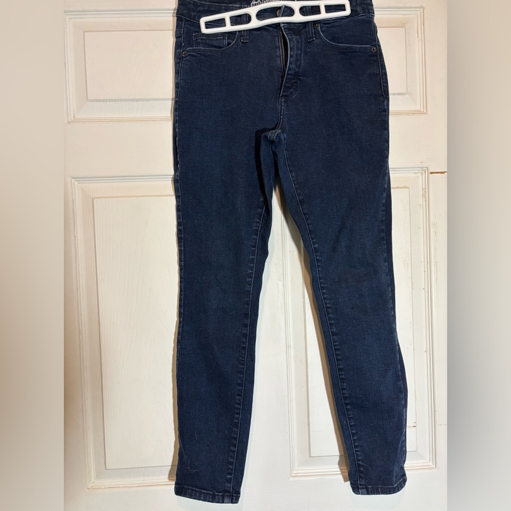 Universal Thread Dark Blue Skinny Jeans